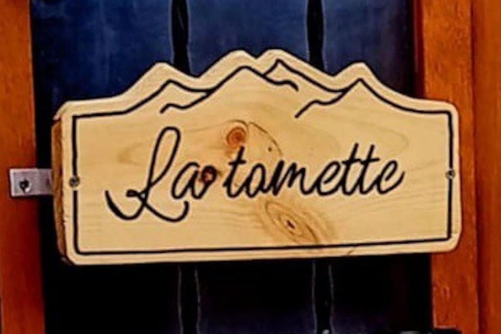 La Tomette - Le Charme De L'Authentique Apartment Maury Luaran gambar